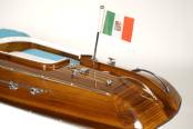 Authentic Models - Aquarama